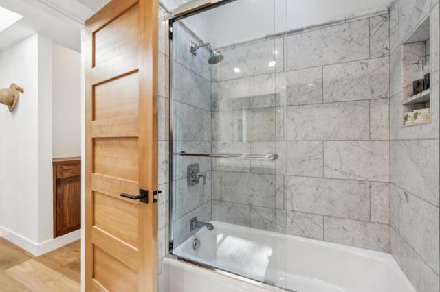1023 Los Trancos Road, Portola Valley CA: https://media.crmls.org/mediaz/cbdebde3-6158-4ce2-afb5-aa4e86e75c60.jpg