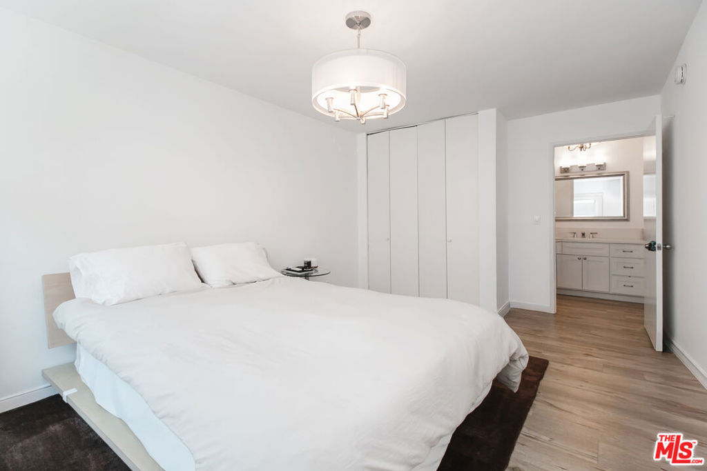 MLS #25617791 image #14