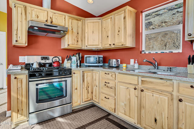Detail Gallery Image 12 of 73 For 11691 Angeles Crest Hwy, Llano,  CA 93544 - 1 Beds | 1 Baths