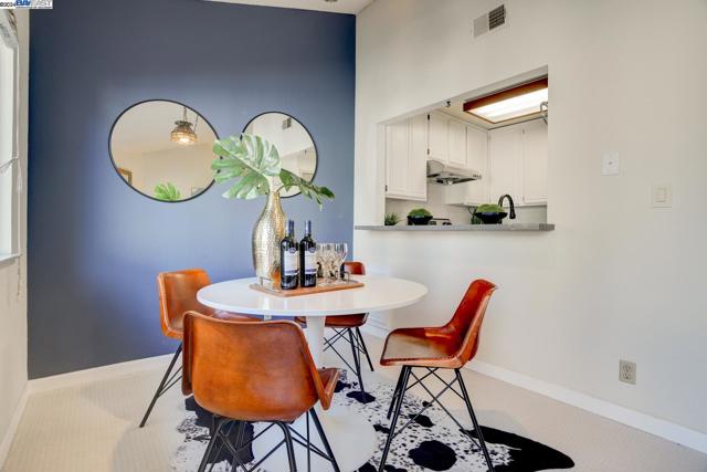 Image 16 of 51 For 6047 Joaquin Murieta Ave  F