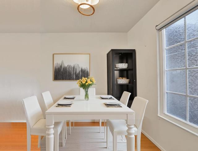 42955 Corte Verde, Fremont CA: https://media.crmls.org/mediaz/cbe32021-0621-4970-800f-010165b2e34b.jpg