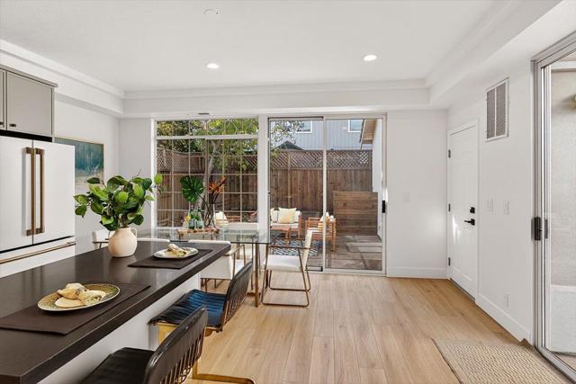 234 Houghton Street, Mountain View CA: https://media.crmls.org/mediaz/cbe3e951-ca8c-4d45-894e-132d6bc8a722.jpg