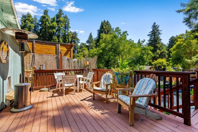 12800 Boulder Street, Boulder Creek CA: https://media.crmls.org/mediaz/cbe403ce-5372-4f3c-b240-b835ac24e762.jpg