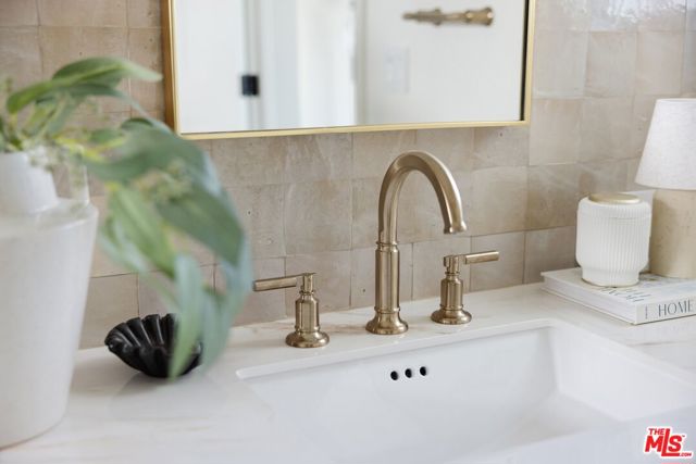 8363 Stewart Avenue, Los Angeles CA: https://media.crmls.org/mediaz/cbe47522-ae32-4e3a-96ee-2bba7000e78e.jpg