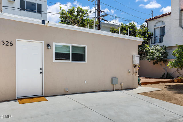 Detail Gallery Image 12 of 17 For 524 N Edinburgh Ave, Los Angeles,  CA 90048 - 3 Beds | 2 Baths