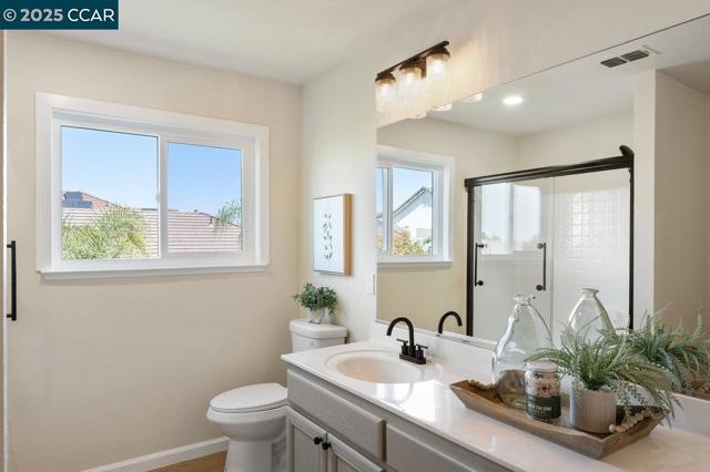 4107 Wheat Ct, Tracy CA: https://media.crmls.org/mediaz/cbe9fc10-80fc-439e-b5a2-7a167eaf28ed.jpg