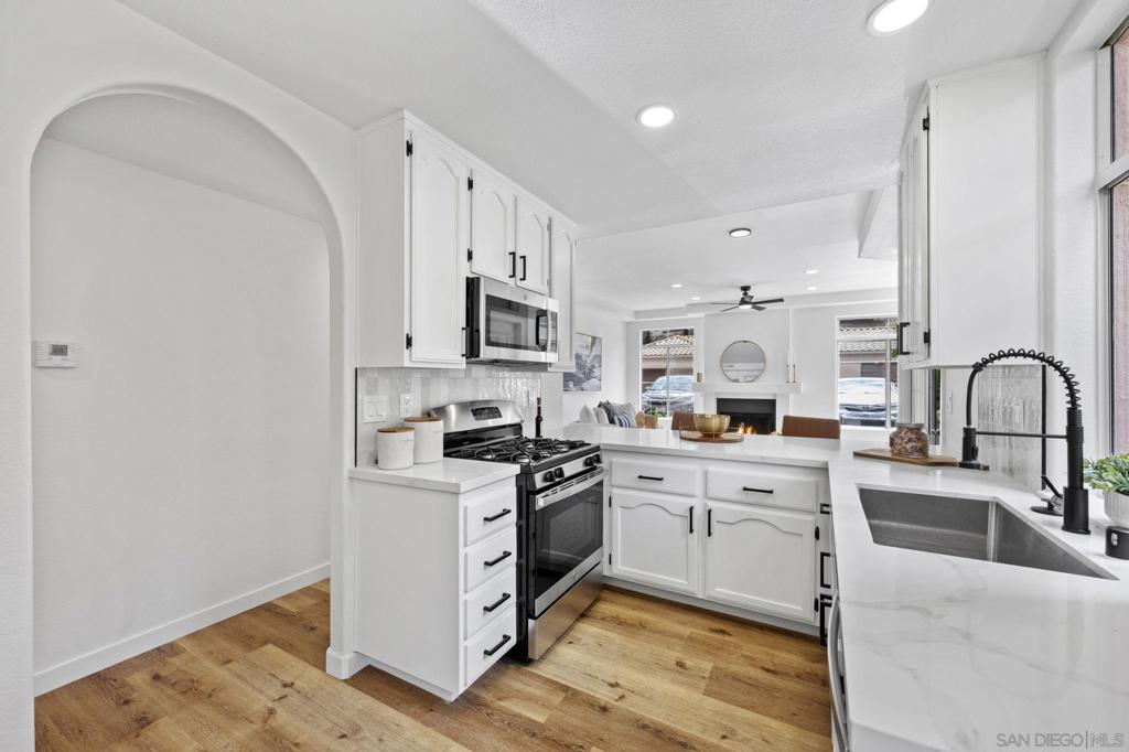 MLS #250034733SD image #8