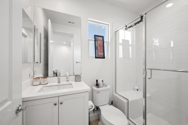 8304 The Grant Place, Bonita CA: https://media.crmls.org/mediaz/cbeb1828-362f-479f-aa08-50c88a6bdbb1.jpg