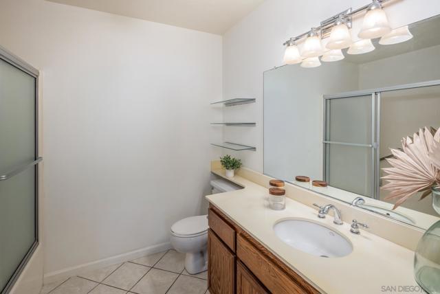 4045 Carmel View Rd, San Diego CA: https://media.crmls.org/mediaz/cbebc57f-2faa-4860-bea5-69c80692ad1b.jpg