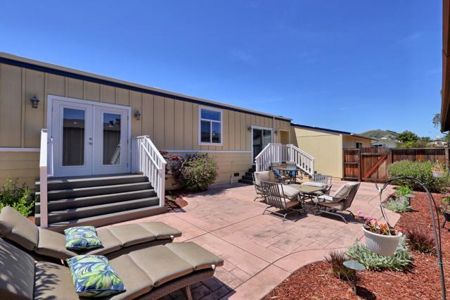 268 Cherry Court, Morgan Hill CA: https://media.crmls.org/mediaz/cbecaa06-a051-40ac-b4ee-098721a8d34c.jpg