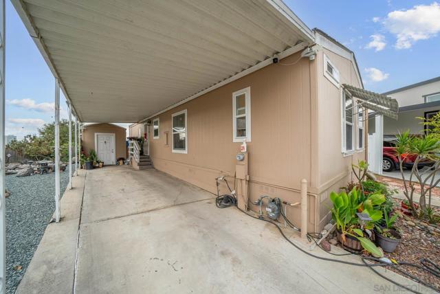 2750 Wheatstone St, San Diego, California 92111, 3 Bedrooms Bedrooms, ,2 BathroomsBathrooms,Residential,For Sale,Wheatstone St,240028975SD