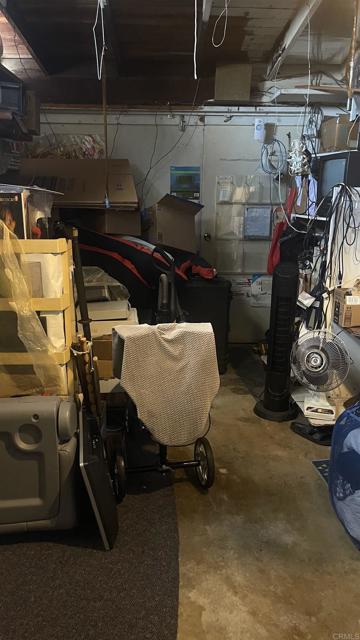 18186 Rio Seco Dr, Rowland Heights CA: https://media.crmls.org/mediaz/cbeefbac-cc38-45a7-ac0d-f01229698684.jpg