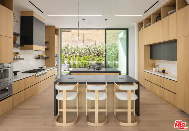 Drew Fenton | 29623 Cuthbert Road Malibu CA | MLS: 7185754