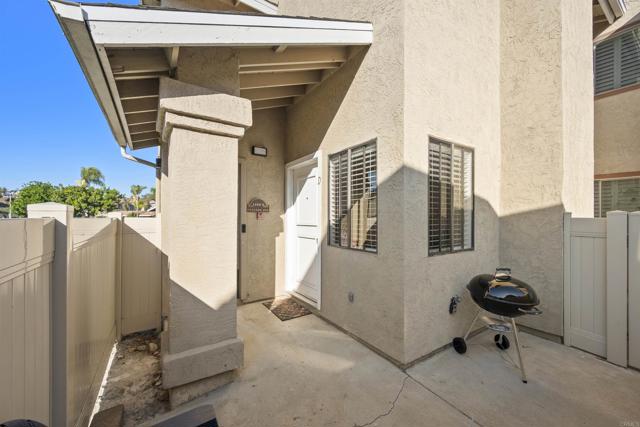 1508 Concord Way, Chula Vista CA: https://media.crmls.org/mediaz/cbf36275-c5f0-4d11-bf21-a9f5c1ba3914.jpg