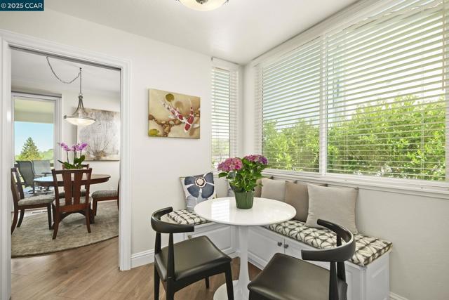 3622 Terra Granada Dr, Walnut Creek CA: https://media.crmls.org/mediaz/cbf36f5f-4843-40e9-8b9f-1b1ae1442be8.jpg