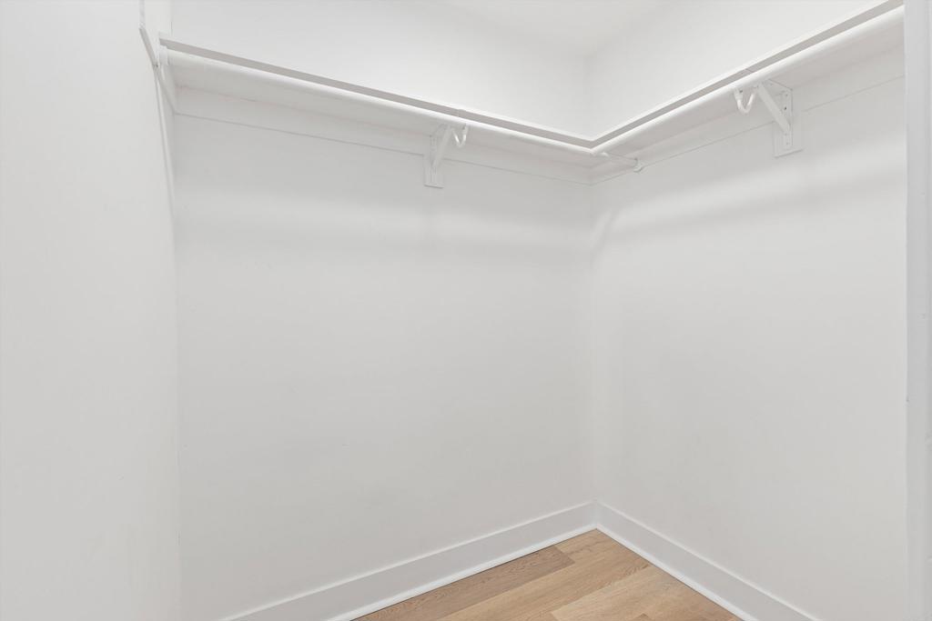 2453 Curlew St - photo 9