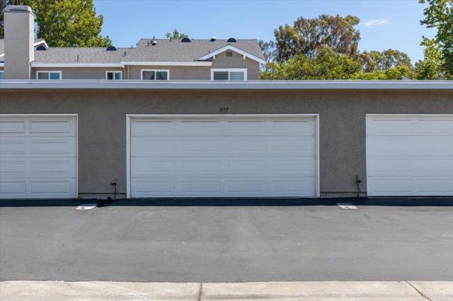1977 Country Grove Lane, Encinitas CA: https://media.crmls.org/mediaz/cbf5a8f3-3fb6-4cab-8994-37769a2dba68.jpg