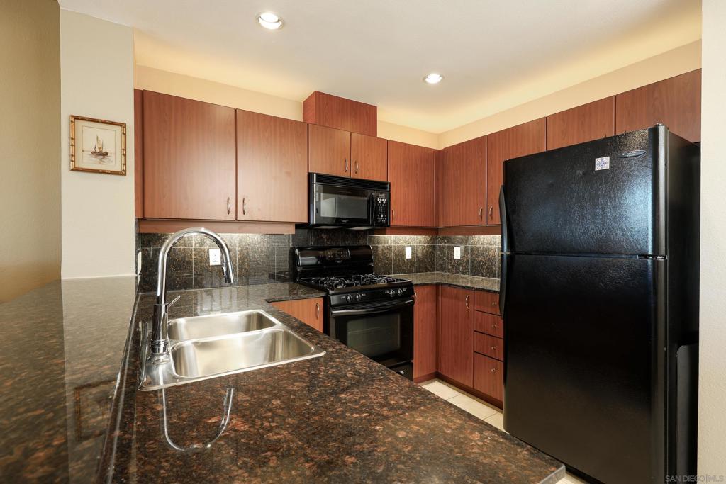 300 Beech St - photo 17