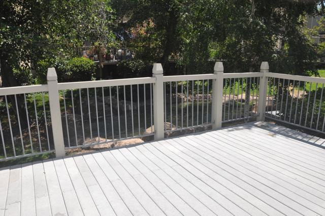 1174 S Westlake Boulevard, Westlake Village CA: https://media.crmls.org/mediaz/cbf5cb9a-72d0-4a14-89b6-99ca6621c4e1.jpg