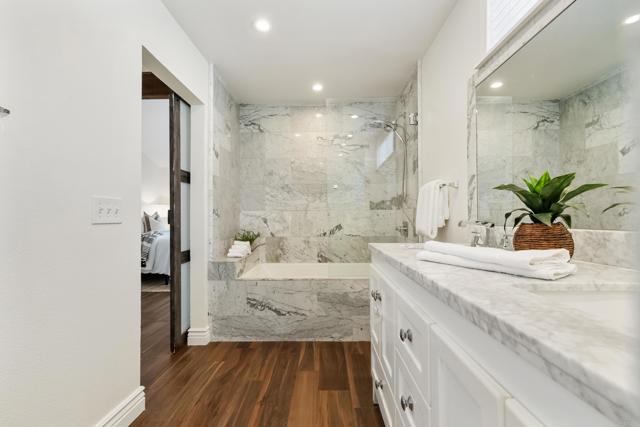 28551 Meadow Glen Way W, Escondido CA: https://media.crmls.org/mediaz/cbf5e4f4-780e-414b-bedb-7269253a0608.jpg
