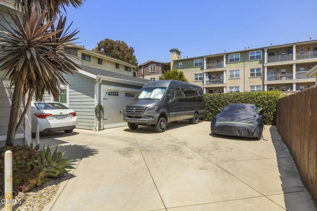 168 S Palm Street, Ventura CA: https://media.crmls.org/mediaz/cbf60004-c3ca-4a80-aad5-b90f6a9fae0e.jpg