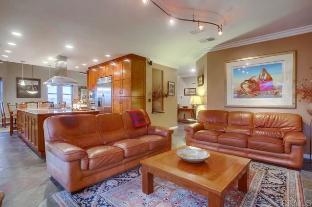 Detail Gallery Image 33 of 74 For 7046 via Ostiones, Carlsbad,  CA 92009 - 5 Beds | 3 Baths