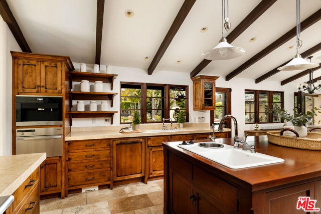 Image 6 of 29 For 930 San Antonio Creek Road