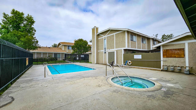 15226 Shadybend Drive, Hacienda Heights CA: https://media.crmls.org/mediaz/cbf7ab49-461e-4222-b3a9-0d4fe37f4d8f.jpg