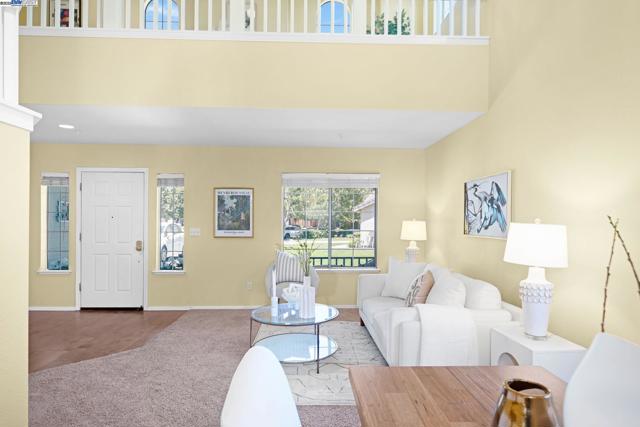 96 Trixie Dr, Livermore CA: https://media.crmls.org/mediaz/cbf7d5c4-1754-42c8-818b-eac0505dc225.jpg