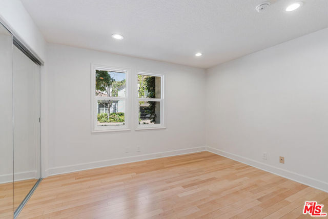 2370 Brookshire Lane, Los Angeles CA: https://media.crmls.org/mediaz/cbf83685-c33e-423a-a5b0-5d65bdb1d050.jpg