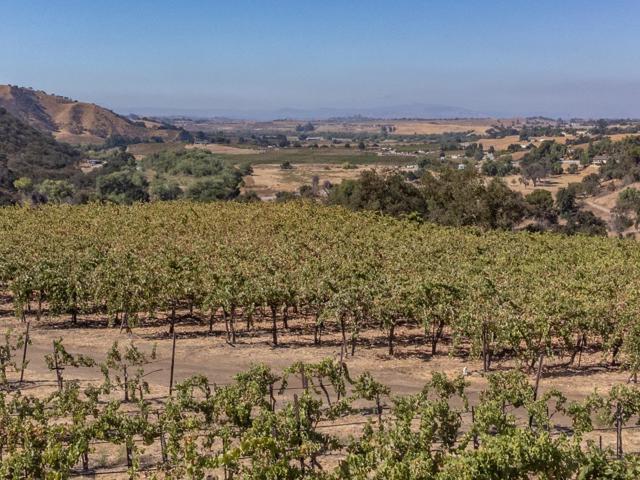 0 Airline Highway, Tres Pinos CA: https://media.crmls.org/mediaz/cbf92a41-9120-48bd-859a-c188440dd5bd.jpg