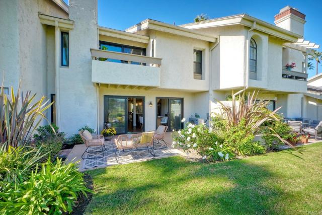 Detail Gallery Image 16 of 31 For 4051 Avenida Brisa, Rancho Santa Fe,  CA 92091 - 3 Beds | 3 Baths