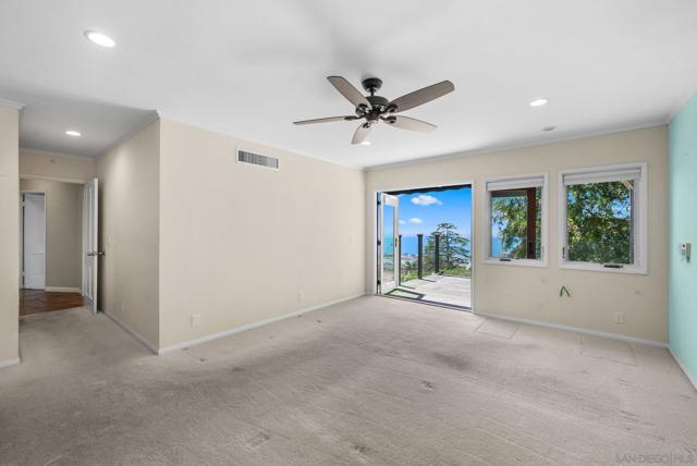 7330 Brodiaea Way, La Jolla CA: https://media.crmls.org/mediaz/cbfbc65f-3fa9-45ba-b98b-e5163a28300b.jpg