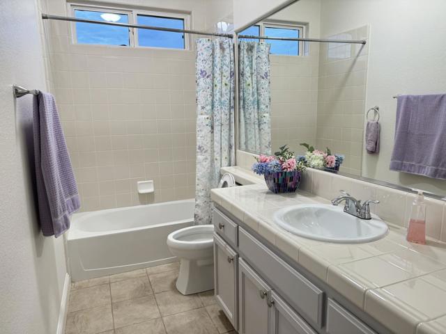 Image 26 of 37 For 7045 Tarvisio Way