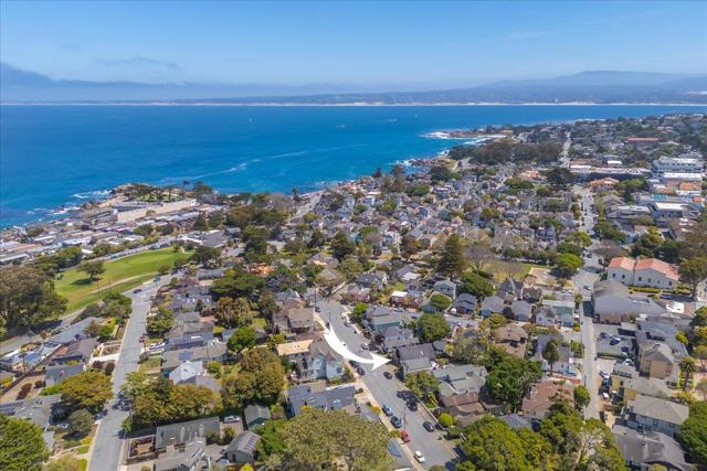 161 Pacific Avenue, Pacific Grove CA: https://media.crmls.org/mediaz/cbfc57e2-aef3-419a-bfde-85ba0e0b5e1b.jpg