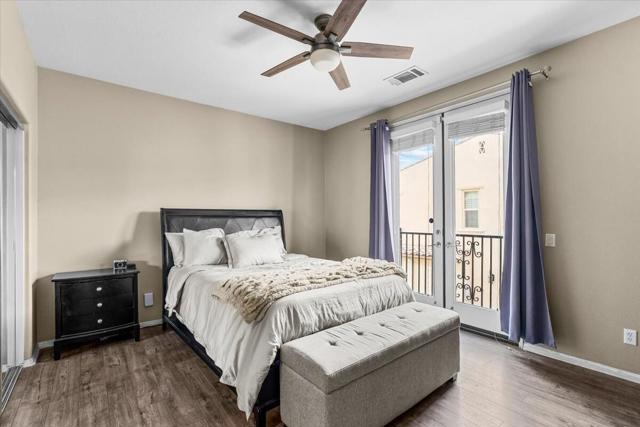 118 Paseo Bravo, Palm Desert CA: https://media.crmls.org/mediaz/cbfcb7a6-f6f3-4150-945e-7034d5337d9f.jpg