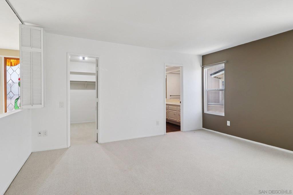 MLS #250039467SD image #12