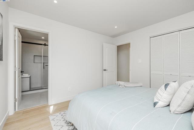 1980 Dayton Ave, San Leandro CA: https://media.crmls.org/mediaz/cbfd237e-53cc-4817-9ef0-7508aecd3f40.jpg