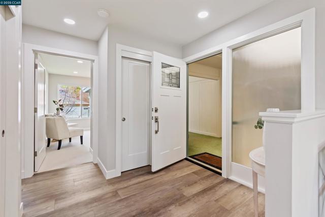 1161 Leisure Ln, Walnut Creek CA: https://media.crmls.org/mediaz/cbfdb3c9-2fa3-44bd-ab80-552ddd544d27.jpg