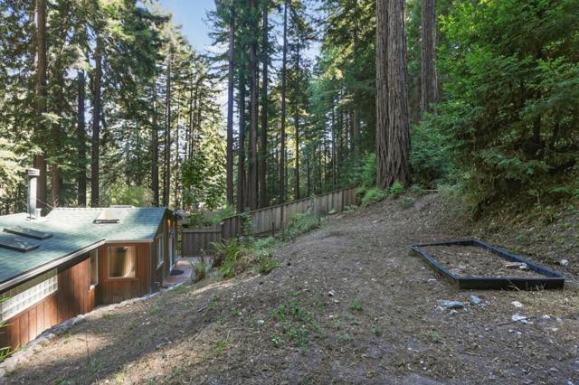 11033 Sequoia Avenue, Felton CA: https://media.crmls.org/mediaz/cbfe5fb5-c2eb-4e81-98b2-72a9cbd47241.jpg