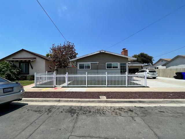 6274 Chadwick Ave, San Diego, California 92139, 3 Bedrooms Bedrooms, ,1 BathroomBathrooms,Single Family Residence,For Sale,Chadwick Ave,250019088SD