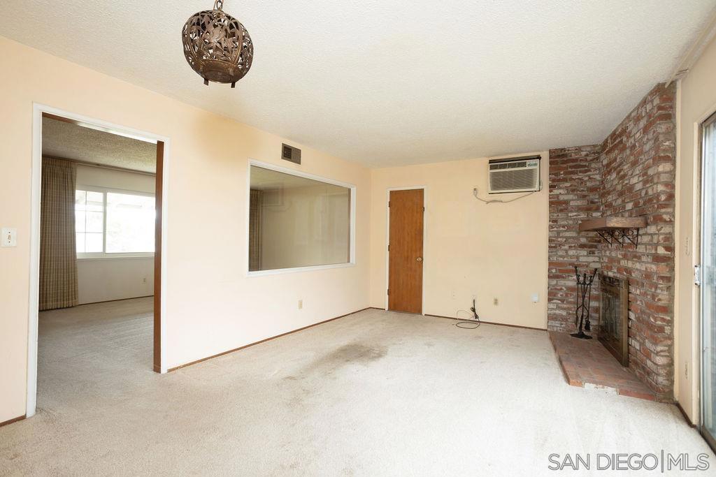 Cc000834 C0F8 4D18 96F8 E8B046590F3E 97 East Whitney Street, Chula Vista, Ca 91910 &Lt;Span Style='BackgroundColor:transparent;Padding:0Px;'&Gt; &Lt;Small&Gt; &Lt;I&Gt; &Lt;/I&Gt; &Lt;/Small&Gt;&Lt;/Span&Gt;