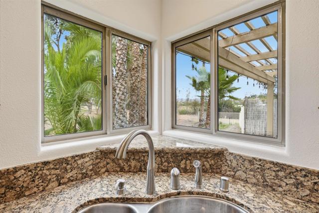 4596 Coronado Drive, Oceanside CA: https://media.crmls.org/mediaz/cc00a4e3-c7bd-45bc-a8ce-1a3f97322d0e.jpg