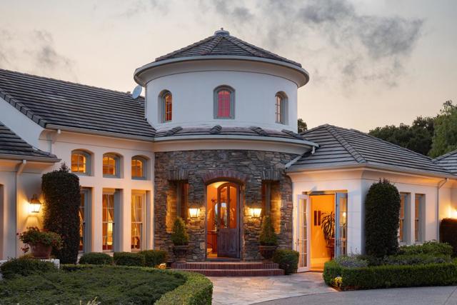 500 Estrella Doro, Monterey CA: https://media.crmls.org/mediaz/cc0119b0-e0d5-4861-a28d-058baa7e8367.jpg