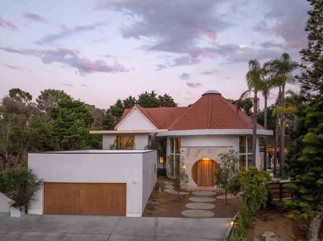 Detail Gallery Image 52 of 56 For 14847 Vista Del Oceano, Del Mar,  CA 92014 - 5 Beds | 4 Baths