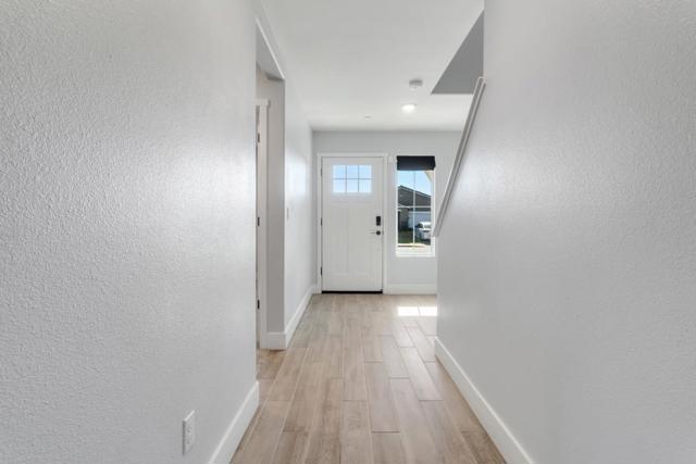 2125 Redding Way, Atwater CA: https://media.crmls.org/mediaz/cc02165b-560e-43f1-b16d-c3b1ef5da870.jpg