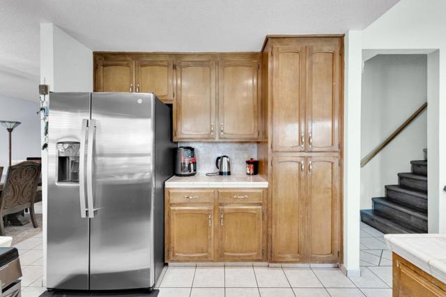 711 Kirkwood Court, Los Banos CA: https://media.crmls.org/mediaz/cc03aa84-cdb1-4974-979a-921ee5c04030.jpg