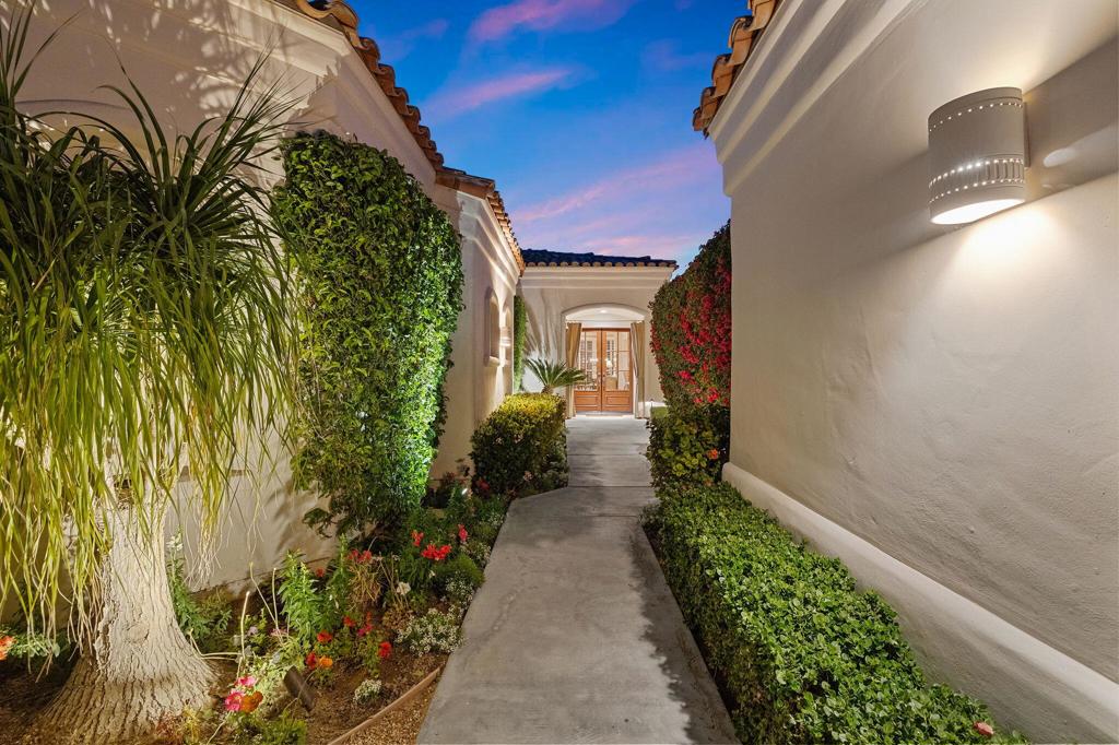 MLS #219134864DA image #4