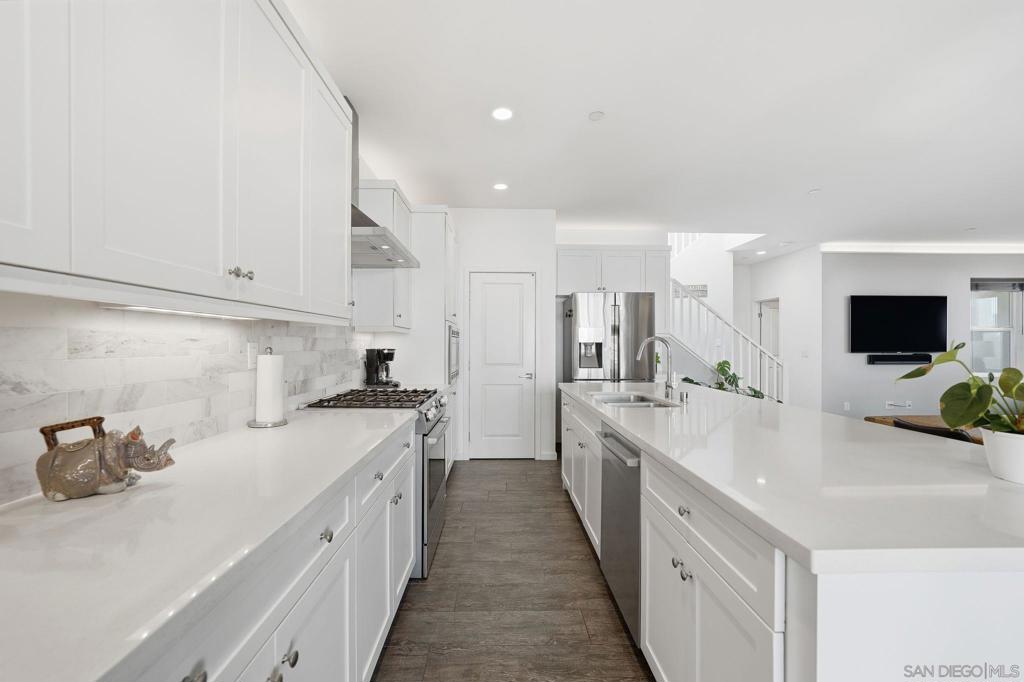 8337 Summit Way - photo 8