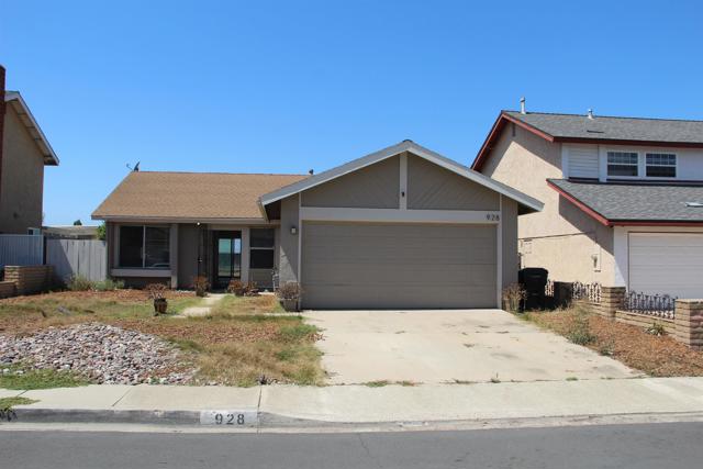 928 Churrituck Drive, San Diego CA: https://media.crmls.org/mediaz/cc05d524-97ef-444e-9941-209a4f1e398f.jpg